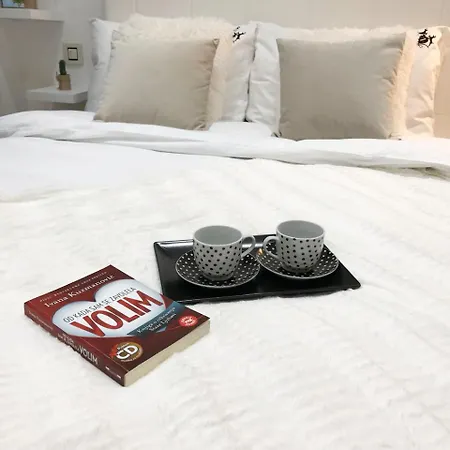 Lägenhet Pino Bianco 2 - Pekovic *